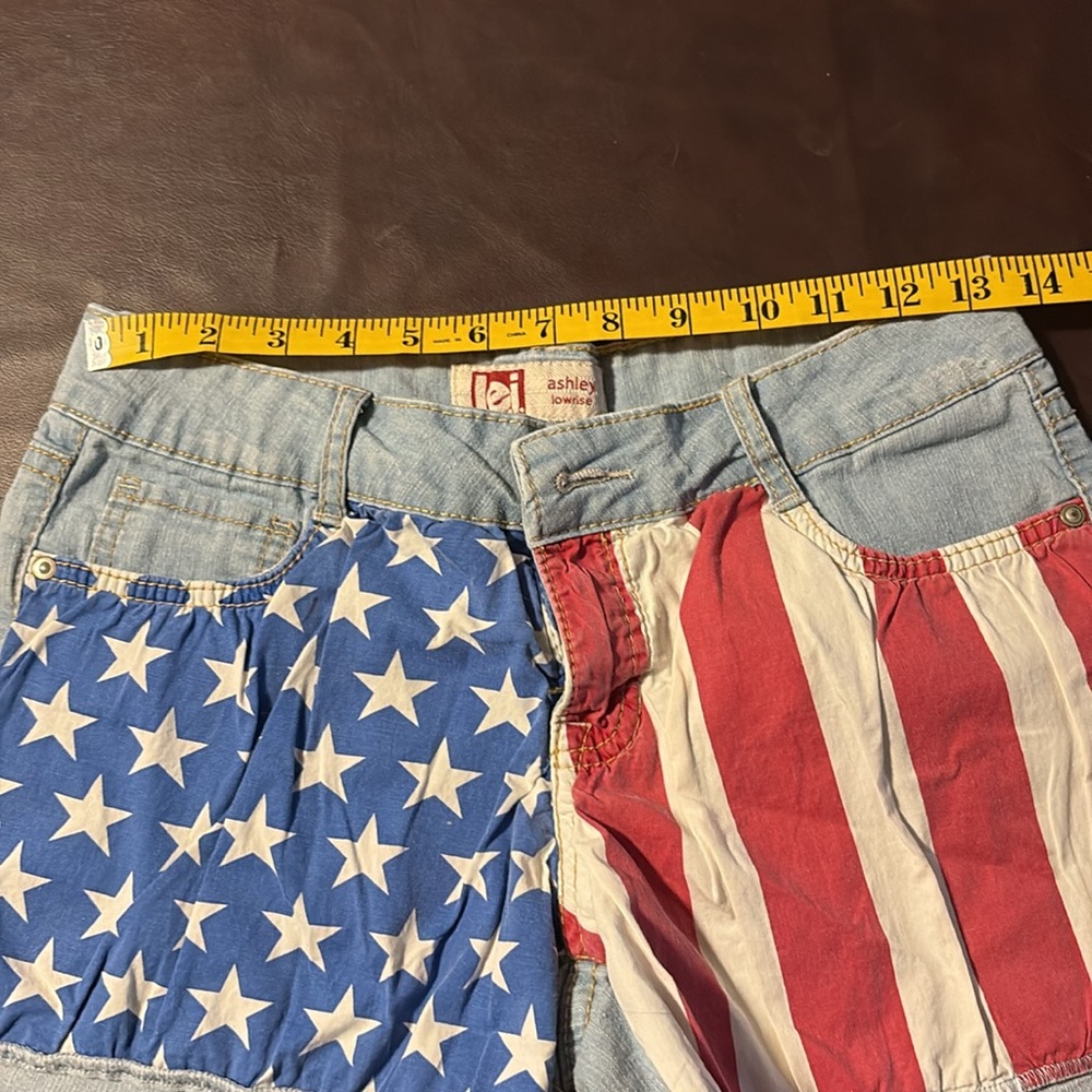 L.e.i. American Flag Denim Shorts 4th of July shorts patriotic low rise 9 teens - Picture 4 of 4